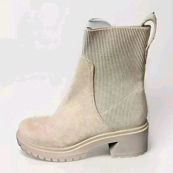 Steve Madden size 9.5 Holley Sand suede chunky block heel pull on ankle boots - Picture 8 of 12